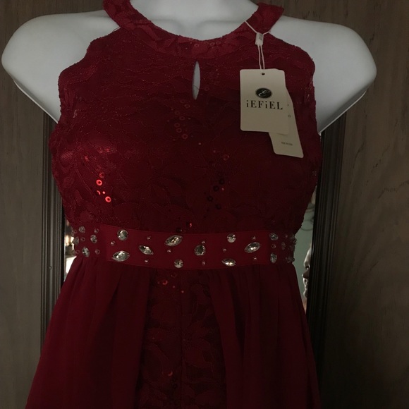 Dress - Picture 3 of 4